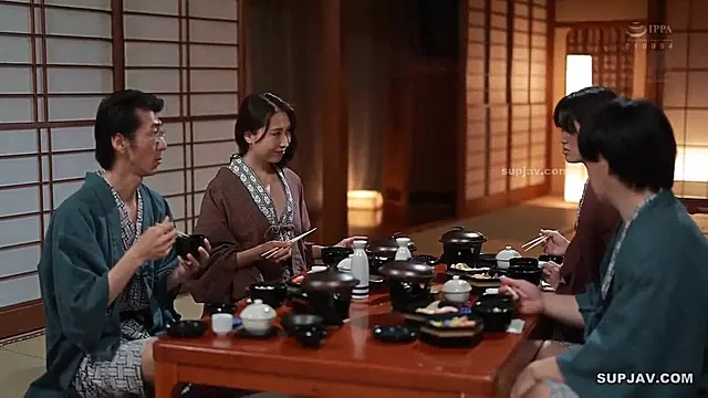 Giapponese, Regalo Alla Moglie, Moglie Giapponese, Bocca Japanese, Moglie Giapponese La Sfondano Tutta