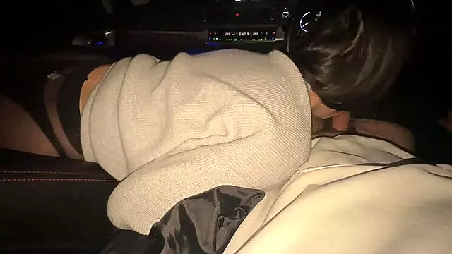 Amatoriale Timida, Dolci Carine Scopate, Cazzo Bionda In Pubblico, Ragazza Bruna Si La, Mora Scopata Da Cazzo
