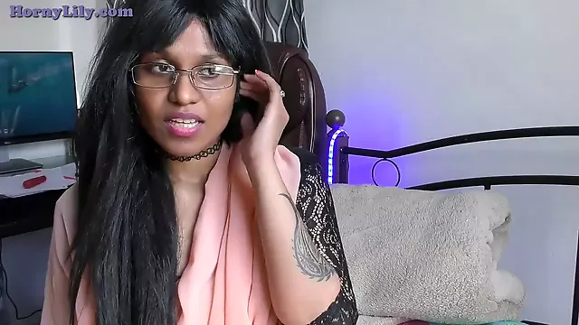 Indain Desi, Suck Dick Knows A Rookie, Muie Ântre Sâni, Muie Cu Ochelari, Suge Pula Murdara