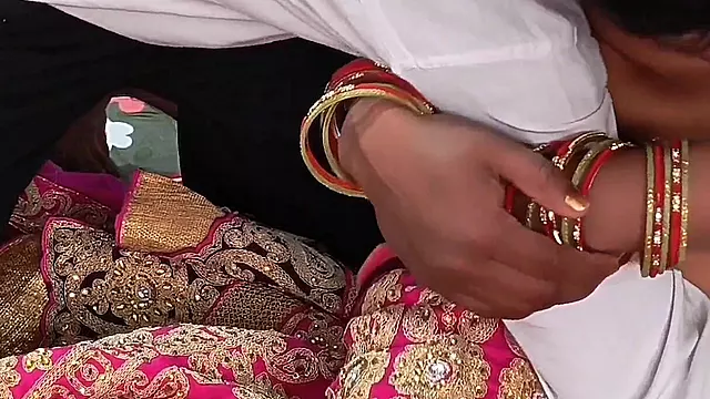 Jija Fucked His Beautiful Sali at Home in Absence of His Wife