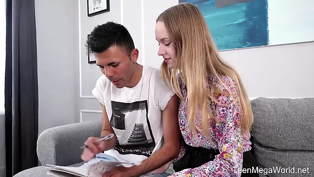 Pizda Paroasa Poze, Pe La Spate Ass, Laba, Milf, Bruneta Suge Pula, Pornoid Brunete Masturbari