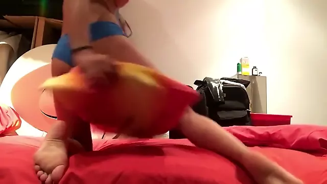 Gái Thủ Dâm, Nghiệp Dư Tuổi Teen, Teen Cuc Khoai, Solo Cuc Khoai, Thủ Dâm Solo, Thủ Dâm Với Gối