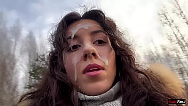In Gura Amatori, Futai Cu Babe Titoase, Muie Cu Sloboz, Pizde Bruneta, Bruneta Tanara, Acoperit De Sperma