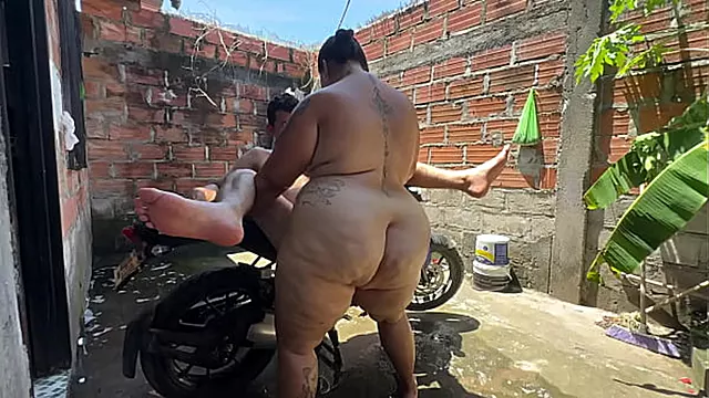 Wielkie Cyce Z Kutasami, Mega Kutasy Ogromne Ogromny Kutas, Głębokie Gardło Creampie, Sperma W Buzi
