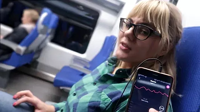 Orgasmo Babe Video Gra, Teacher Babe Scopata, Orgasmo Femminile, Donna Insegnante, Pubblico In Treno