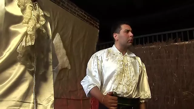 آنال بلوند, نمایش, بلوند شهوتی, گاییدن کون حشری, بلوند گروهی, ممه گروهی, سکس الکسیس از کون, کن گنده
