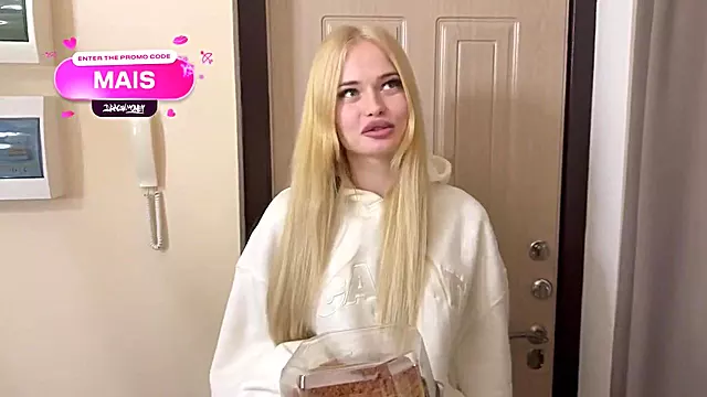 Russian Blonde Gets Her Juicy Ass Destroyed by Sticky Cum Pounding her Tight Pussy