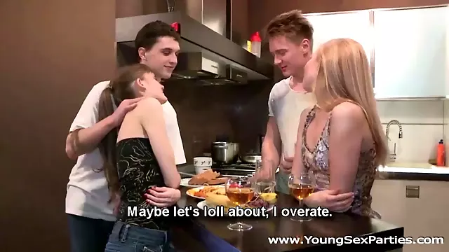 Naama Suihin Otto, Siemensyöksy, Ryhmäseksi, Cum Teini, Parinvaihto Koti, Itse, Teini Ryhmä, Teinit Yhdess