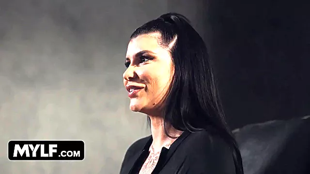 Fellatio Wielkie Cycki, Milf Obciaga, Ostre Obciaganie, Piersiaste Mamuśki, Lizanie Dojrza Ej Cipki