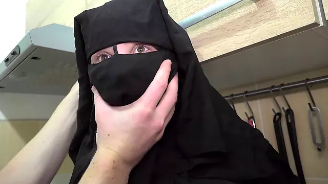 Behåret Araber, Behåret Numse, Milf Med Store Juggs, Tjekkisk Store Bryster, Kone Med Store Bryster