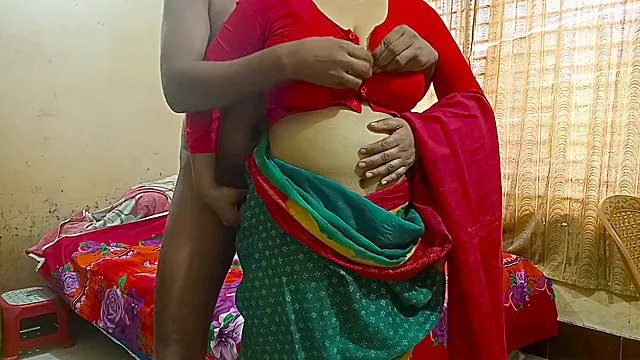 Barely legal Indian aunty gets hardcore with younger stepbrother for the first time