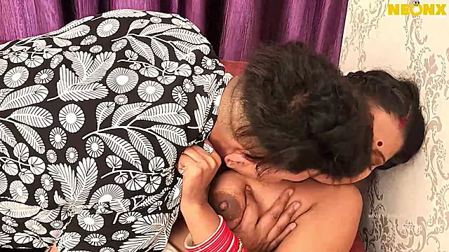 Indian Doctor Fuck Beautiful Hot Bhabhi Doctor Checks Bhabhi Pussy