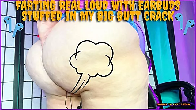 Farting Real Loud With Earbuds Stuffed In My Big Butt Crack 720x480 MP4