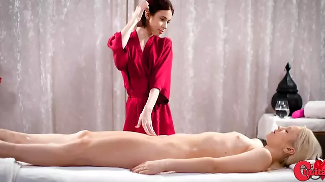 Masáž Malá Prsa, Prsate Cernovlasky, Lizani Kundy Orgasmus, Masáž Lízání, Malá Prsa, Masáž Orgasmus