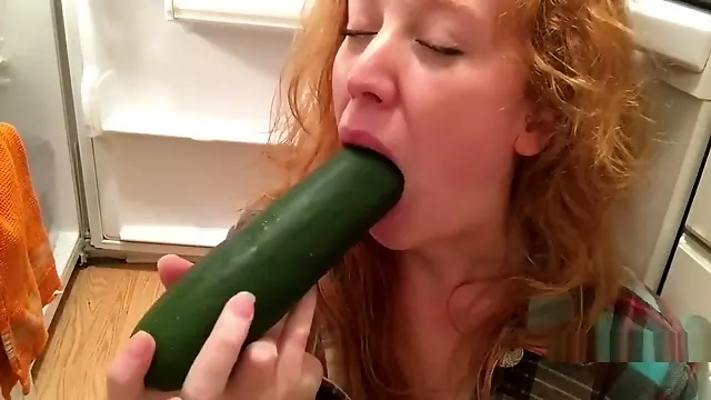 Chatte Pooilue Amatrice, Minet Baise Daddy, Papa, Minet, Concombre, Amatrice Poilues Solo, Papa M Encule Amateur