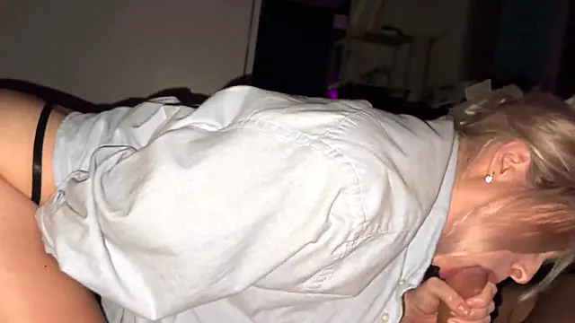Horny neighbor fucks me instead of studying for exams