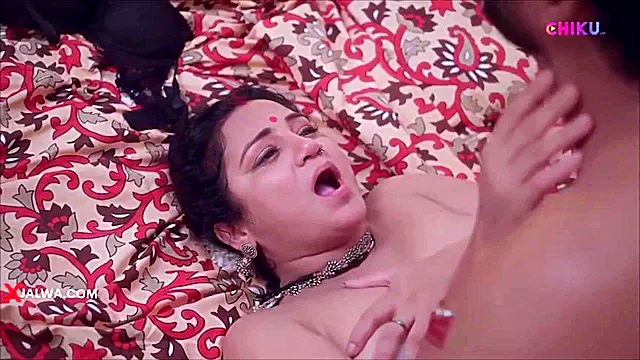 Hd Amateur Mamada Tetona, Mamada Amateur Casera, Corridas En Tetas Grandes, Tetona Follada Por El Culo Duramente