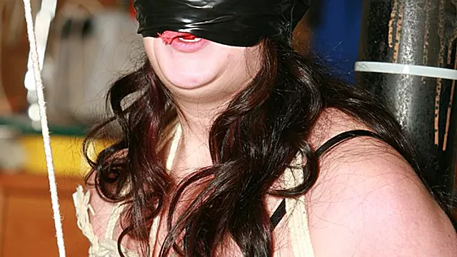 Paige Erin Turner Demands to be Tightly Bound & Gagged as a Co-Operative Captive! RE ENCODE 2025 *NEW PREVIEW*
