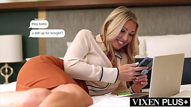 Milf Hármas, Szoke Nagy Mellu Milf, Mélytorok Szöke, Megcsalás Anya, Rázom A Faszomat Videók Com