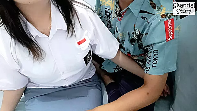 Hot Asian Biology Teacher Fucks Students in Classroom - Skandal Story