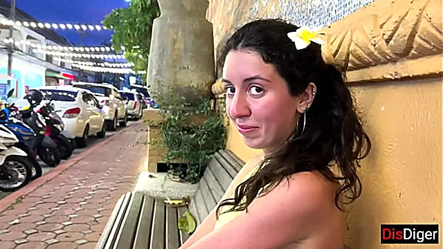 Chavitas De 18 Años Transexuales, Corrida En Las Tetas, Vaginas, Cubanas, Tetas Duras, Hotel Jovencitas