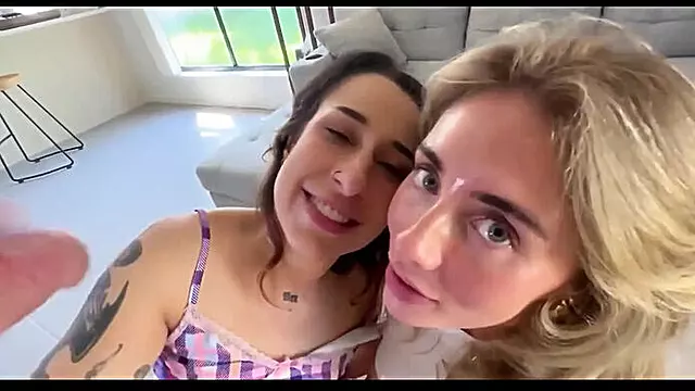 Lesbian FFM Threesome with Step Sister - Bonnie Blue & Kiki Isobel Amateur Roleplay