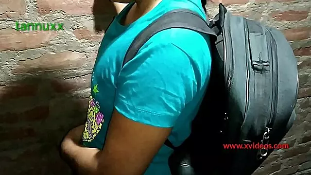 Büyük Memeli Amatör Frikik Videos, Amatör Yarrak, Amatör Göğüs, Büyük Yarak Am Sikme, Büyük Yarak Küçük Am