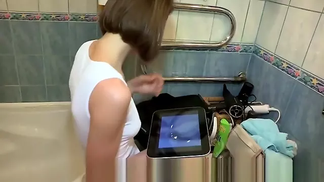 Teen A Pecorina, Pompino Tettona, Tette Piccole, Pompini Cuckold, Cornuto Sborrata, Pompino Adolescente