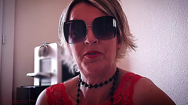 Amateure Anal, Amatuer Mutter Anal, Amateur Sperma, Sperma Zusammenstellung, Dein Mann Spritzt Mir Rein