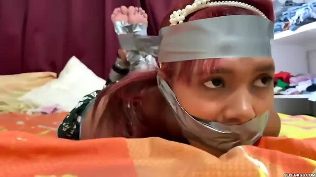 Đồng Tính Nữ Bdsm, Bdsm Bịt Miệng, Đồng Tính Nữ Bị Trói, Mun Chân, Mút Chân, Ton Sung Dong Tinh Nu