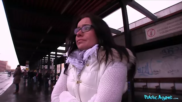 Doggy Style Amatéři, Felace Public, Boty, Nechtěla, Bizarní, Film Cisařovna, Velka Prsa Zadek