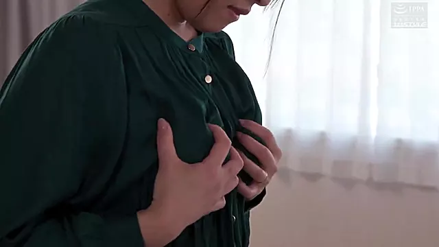Азиатский Рогоносец, Мамаша С Большими Сиськами, Грудастая Брюнетка, Японка Брюнетка, Жены Брюнетки