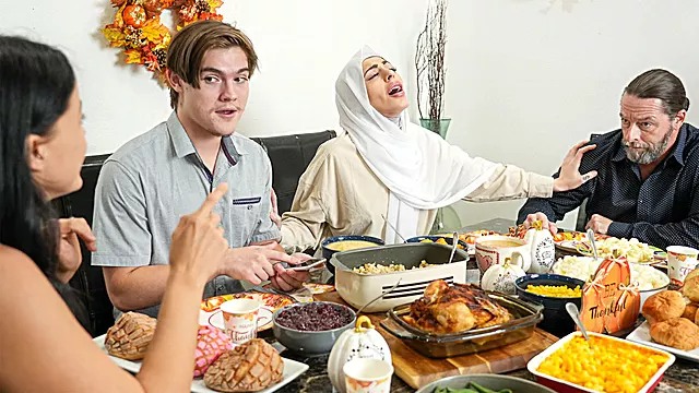 Thanksgiving dinner with Arab teenager guest