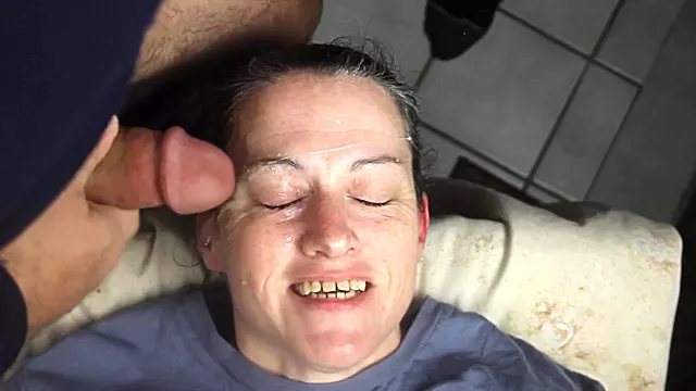 Dirtydees - I Love When Friends Come To Visit To Make My Eyes Disappear. Bukkake Compilation