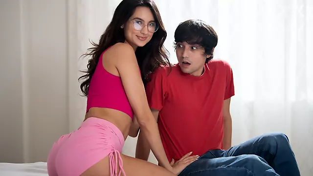 Lecca Fica E Culo, Ragazza Bruna Ass Licks, Grandi Leccate Figa, Pompino Al Fidanzato, Leccare Figa Piena Di Sborra