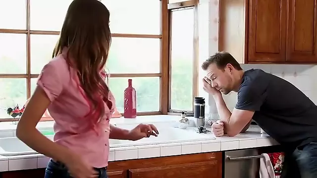 BABYSITTER TRICKS DAD INTO FUCKING WITH MASSAGE