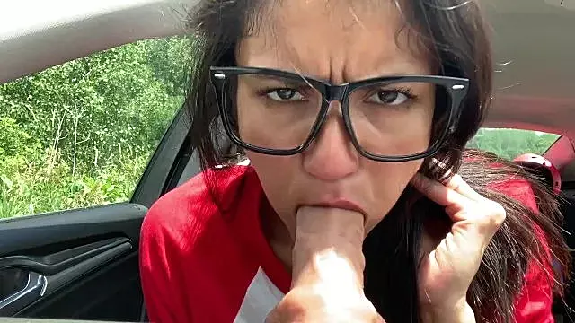 I Got Horny while Driving so I Stop to Fuck My Dildo in the Car for a Bit