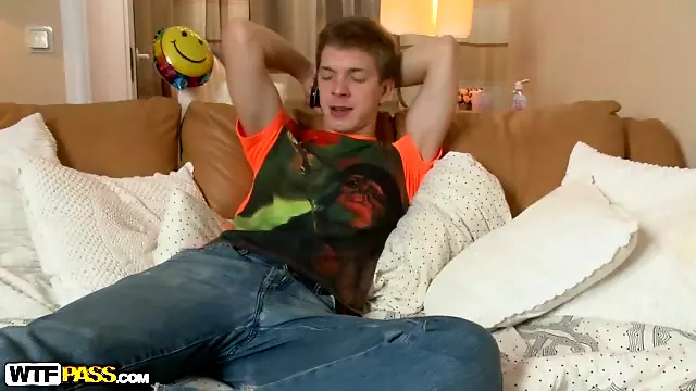 Meadow in Sexy Chubby Girl Having Sex On Camera - WTFPass