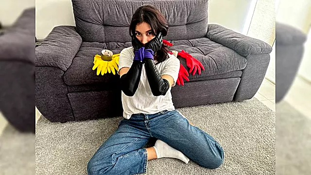 Yellow-Red-Black Gloves Showcase: Selfgag, Handgag, Duct Tape, Microfoam, Bandana Cleavegag & Tied Hands