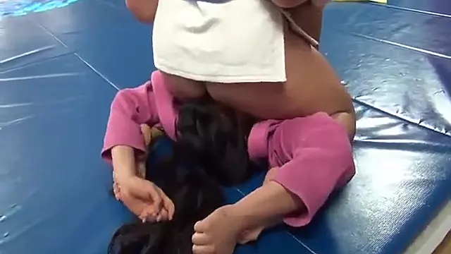 Isamar With Friend Catfight