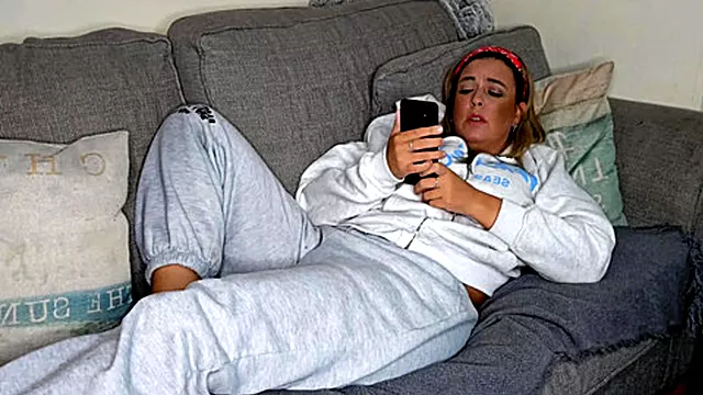 Amateur Dikke Tieten, Amateur Mastrubatie, Grote Tieten Neuken, Grote Tieten, Brits Masturberen