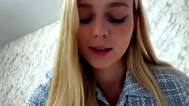 Filme Gratis Cu Pizda La 18 Ani, Babe Cu Pizda Mare, Babe Care Sug Pula, Teen Face Fucked Cumshot