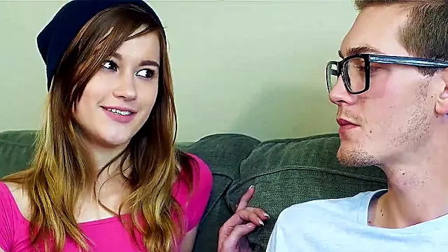 Exxxtra Small - Rebound dicking - Alaina Dawson