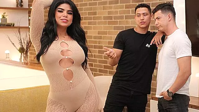 Pompino Cazzo Grosso, Morettona Tettona, Milf Mora Tettona Scop, Cazzo Tra Le Tette, Milf Culo Grande