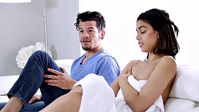 Dupe Pizda, Pubertetlije U Kupaonici, Kupatilu Sise, Pornoid Masturbatori Brineta, Fetiš Pičke