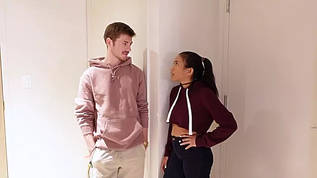 Asiatica Amatoriaòi, Blowjob Amatoriale Asiatica, Pompino Asiatico, Transex, Matrigna Pompino