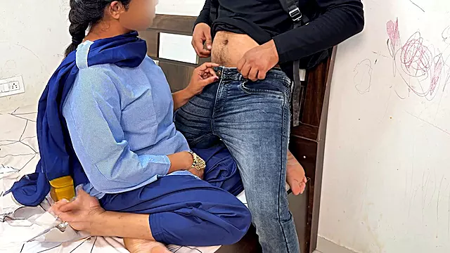Eating pussy, real couple
