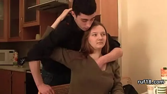 Amatööri Sidottu, Amatööri Teini, Teini Bdsm, Sidottu Lelut, Sidottu Teini, Teinipari, Teini Hardcore