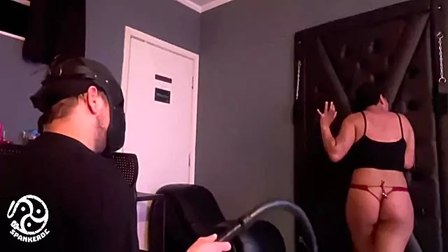 Bdsm Amador, Brunette Amadora, Chicote Amador