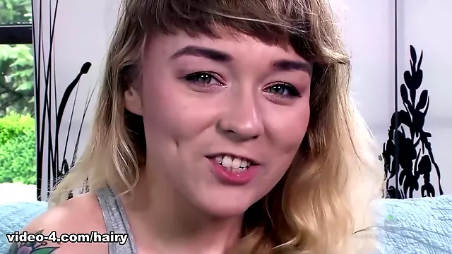 Malý Kozy Teen, Nactilete Solo, Autoerotika Toying, Chlupatá Blondýna, Masturbace Chlupate